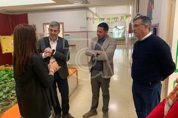 El senador nacionalista Fernando Clavijo durante la visita a Telde (Foto TA)